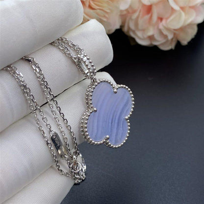 [Rosla]CLOVER SILVER CHALCEDONY BIG CLOVER NECKLACE