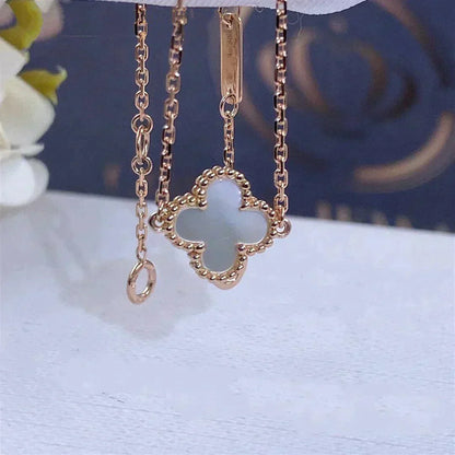 [Rosla]CLOVER WHITE MOP SINGLE FLOWER BRACELET