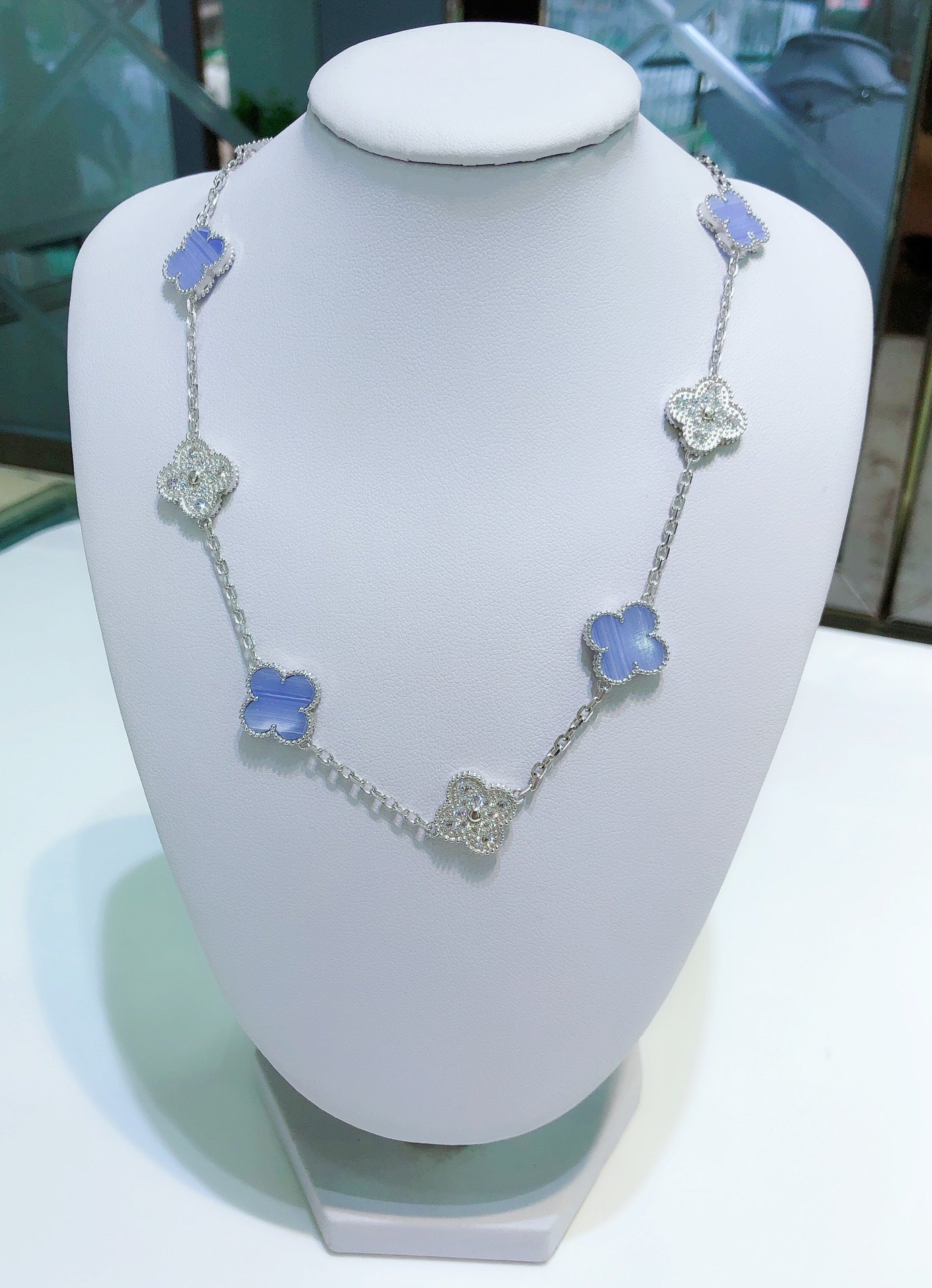 [Rosla]CLOVER 10 MOTIFS CHALCEDONY DIAMONDS SILVER NECKLACE